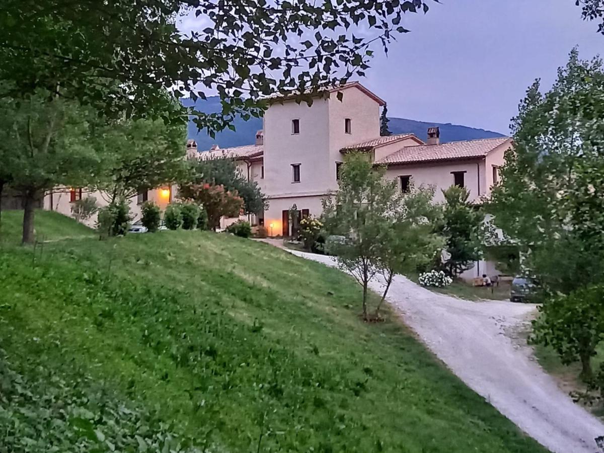 Agriturismo Il Covo Del Solengo Valtopina Dış mekan fotoğraf